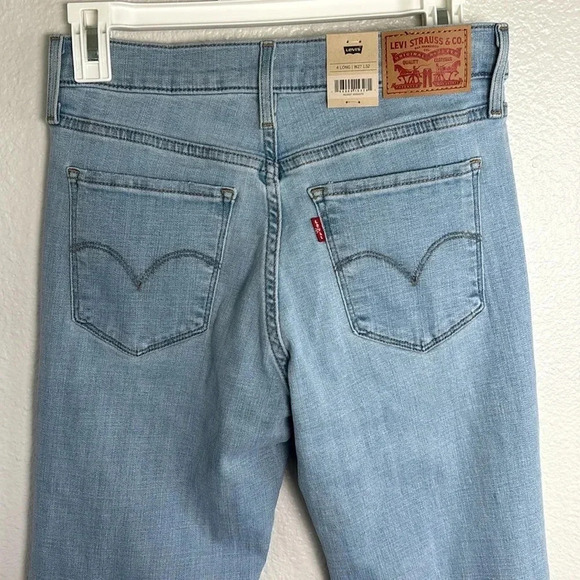 Levi’s 314 Shaping Straight Size 4 Long | 27 - Picture 9 of 12